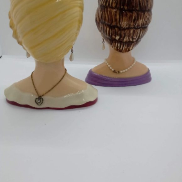 Vintage set of 2 Lady head Vase collectibles - Picture 5 of 7